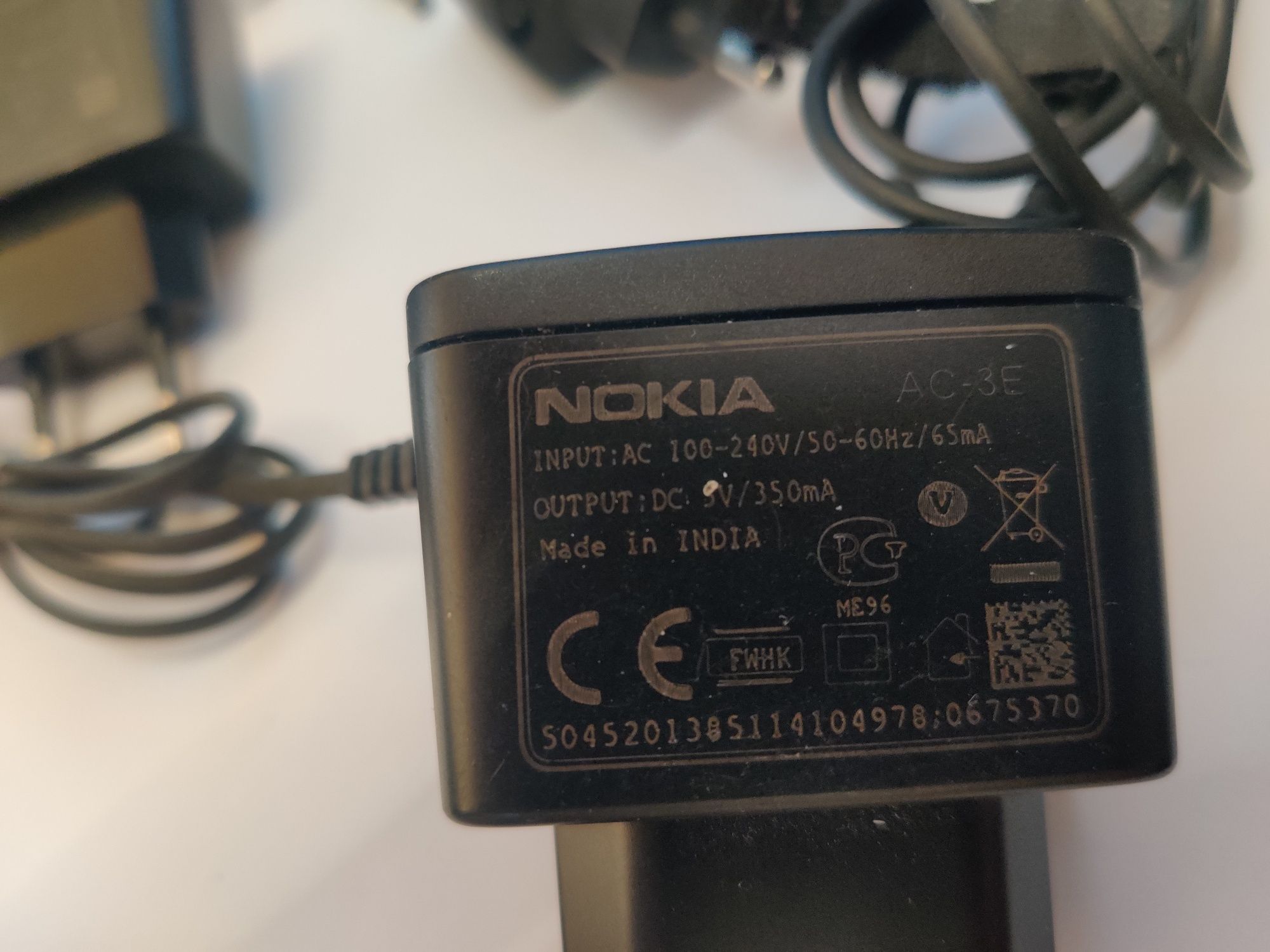 Nokia AC 3E / 65 (малий штекер)