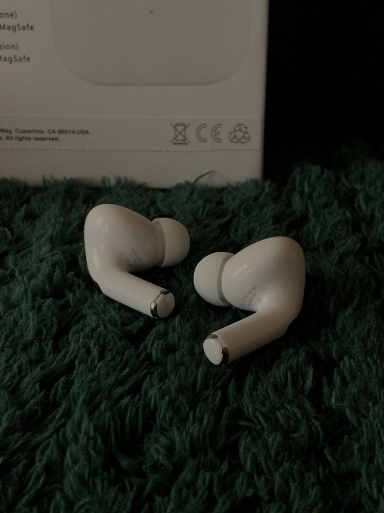 sluchawki apple air pods pro 2 bezprzewodowe