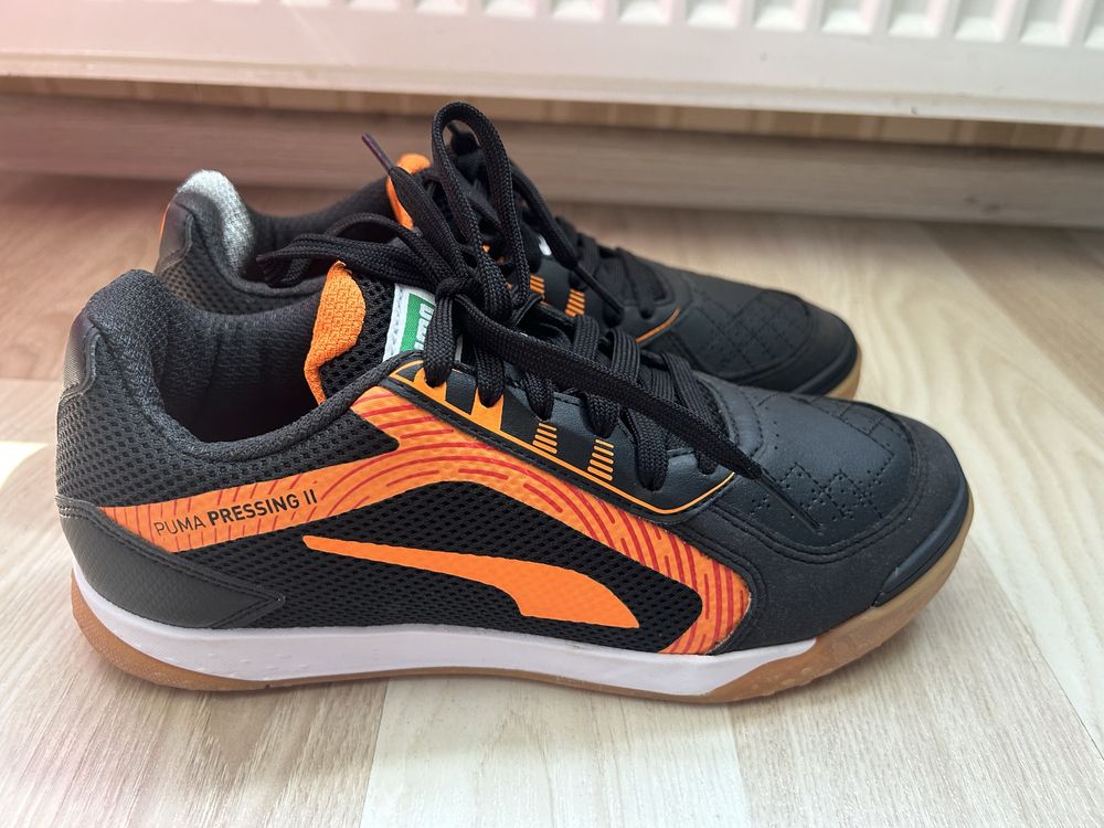 Продам новые кроссовки puma