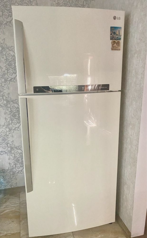 Холодильник LG в отличном состоянии