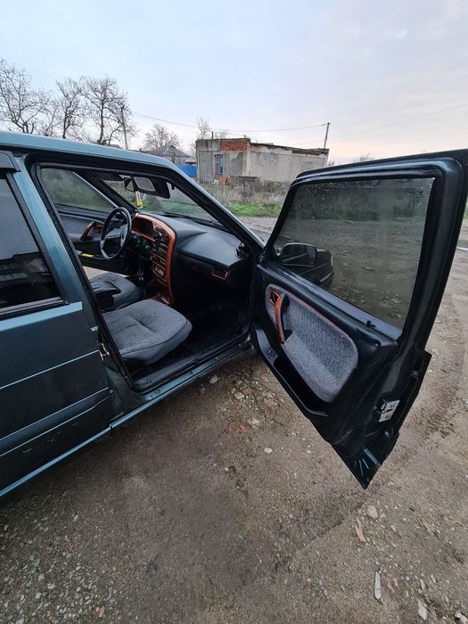 Продаю авто ваз 2114