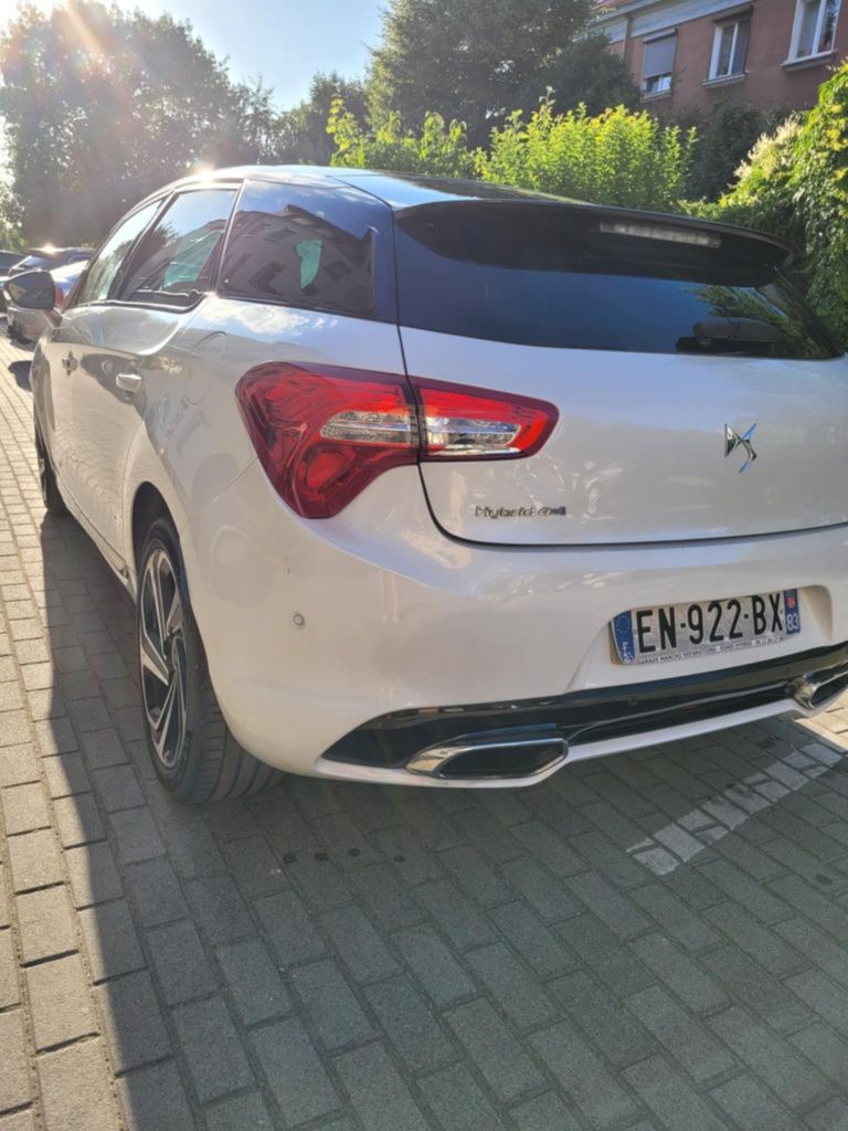 Sprzedam Citroen DS5 2.0 Hybrid 4x4