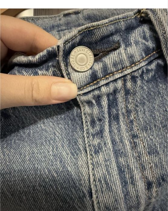 Жіночі джинси Levis