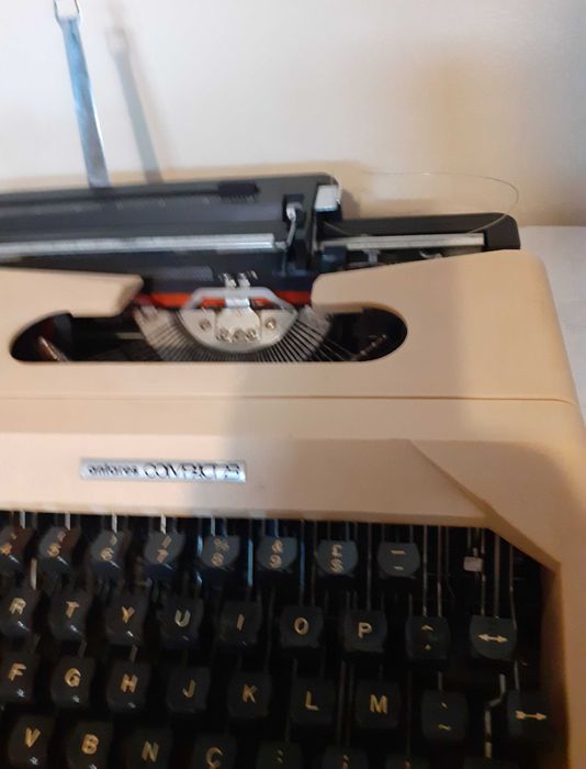 Máquina escrever Antares