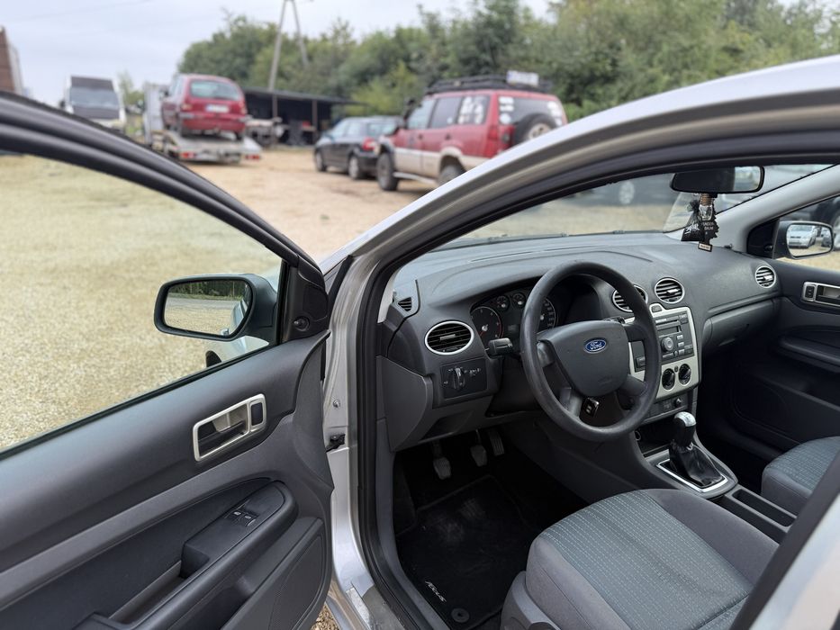 Ford Focus Mk2 1.6 TDCi, Klima, Hak, Elektryczne szyby, Długie opłaty!