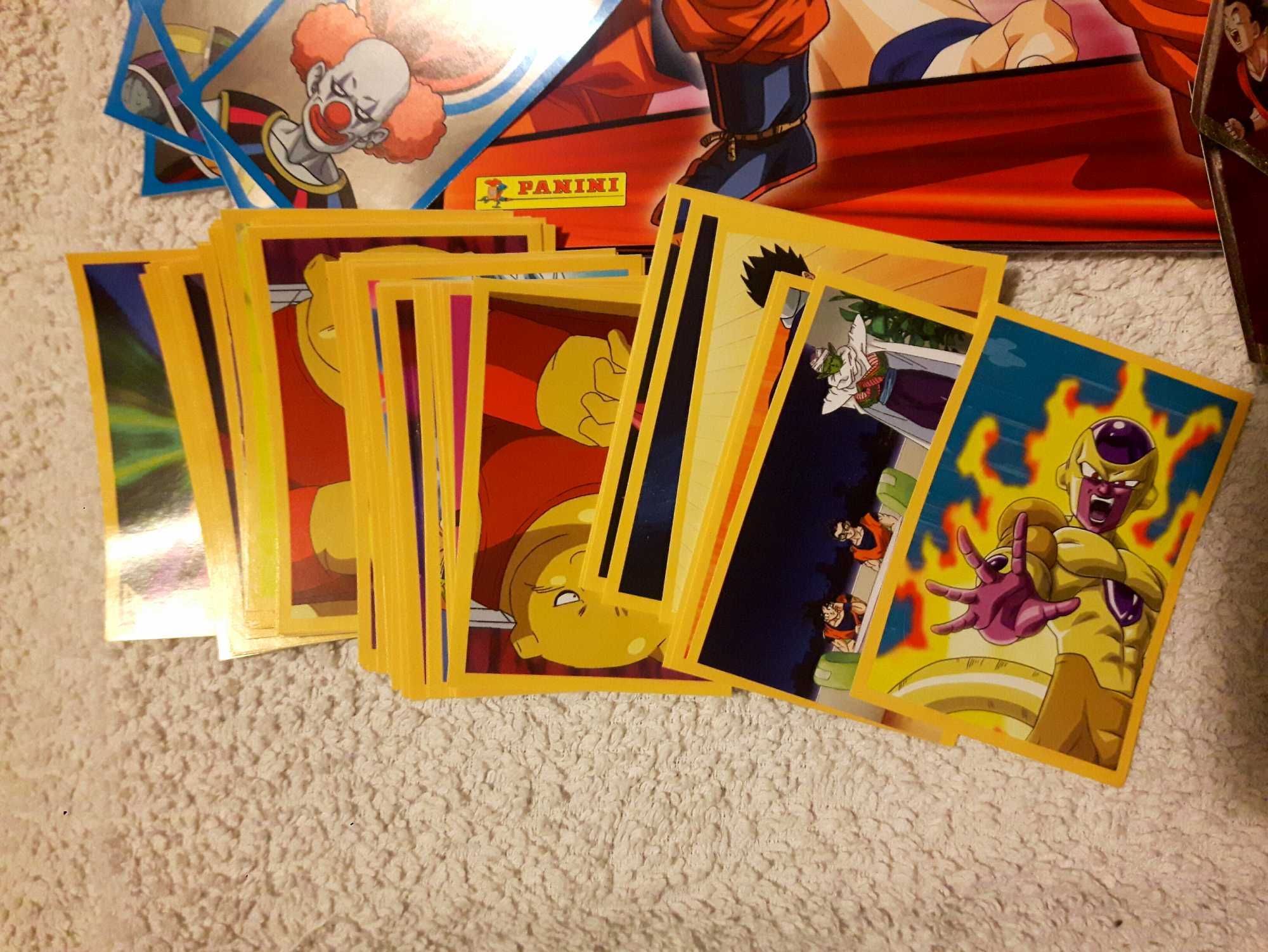 Vendo cromos da nova colecção da caderneta Dragon ball Super da Panini