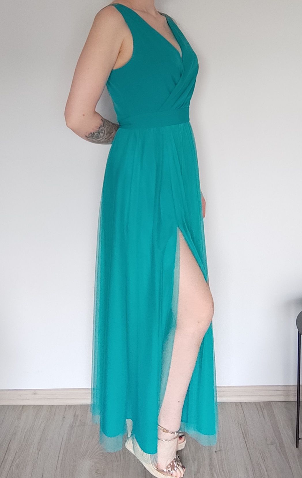 Suknia kolor turkus. XL/180