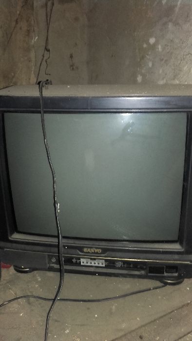 Telewizor Sanyo 21'' cale Używane sprawne