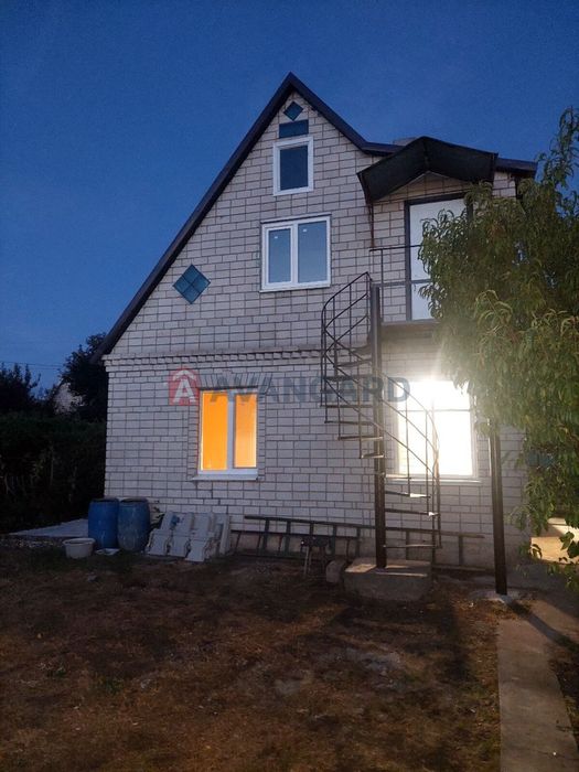 Продається дачний будинок після капітального ремонту