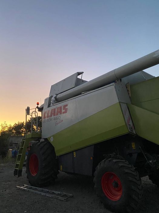 Комбайн клаас лексіон460