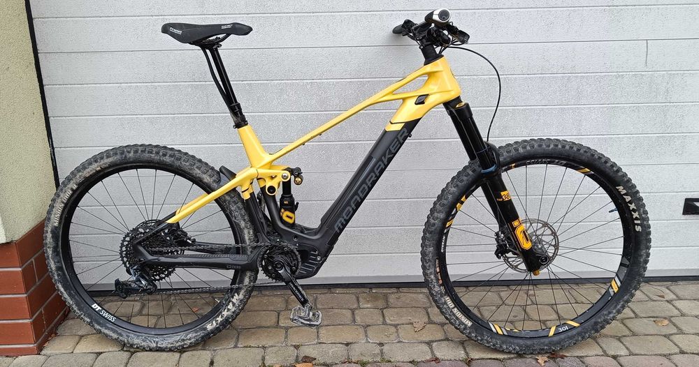 MONDRAKER Crafty Carbon XR e-MTB. Rama XL