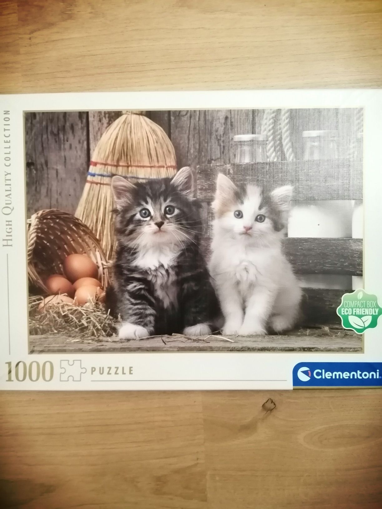 Ladne puzzle,zawiera  1000 el