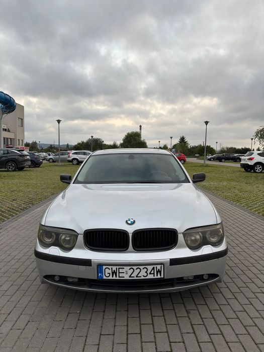 BMW Seria 7 Fura dla początkującego Gangstera ;)