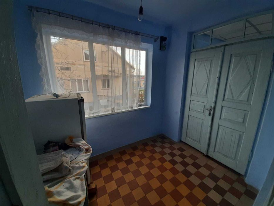 Великий цегляний будинок з гаражем та хлівом для хорошого Господаря!!!