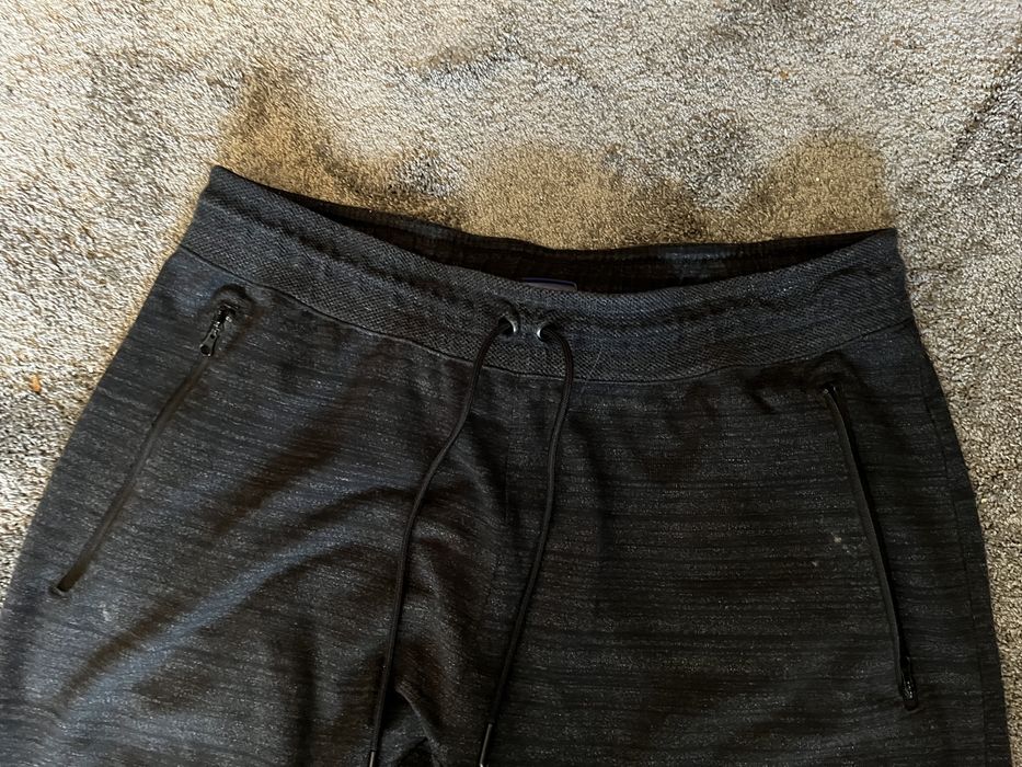 Spodnie dresowe Nike XL zwężane nogawki