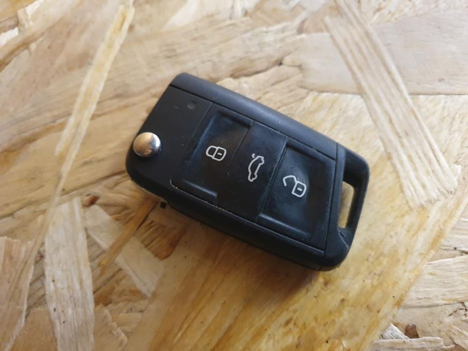 Chave / comando SEAT Ibiza IV ST (6J8, 6P8)