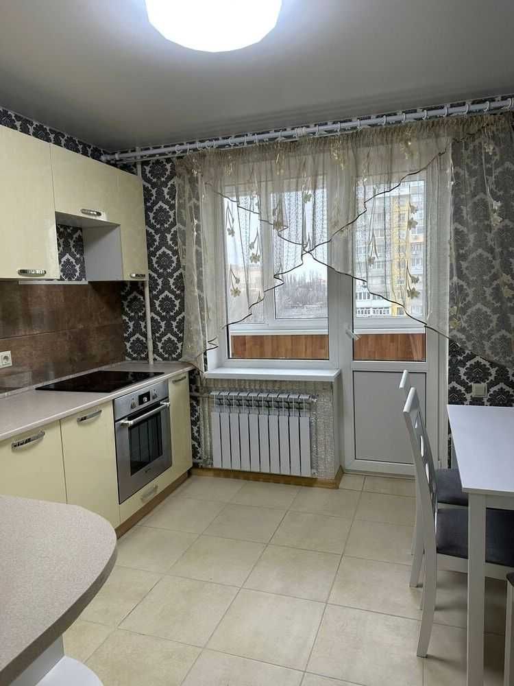 Сдам 2-х комнатная квартира. Тополь-3, дом 57