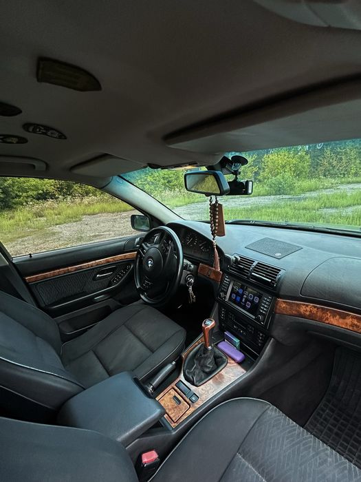 Продам BMW e39 FL