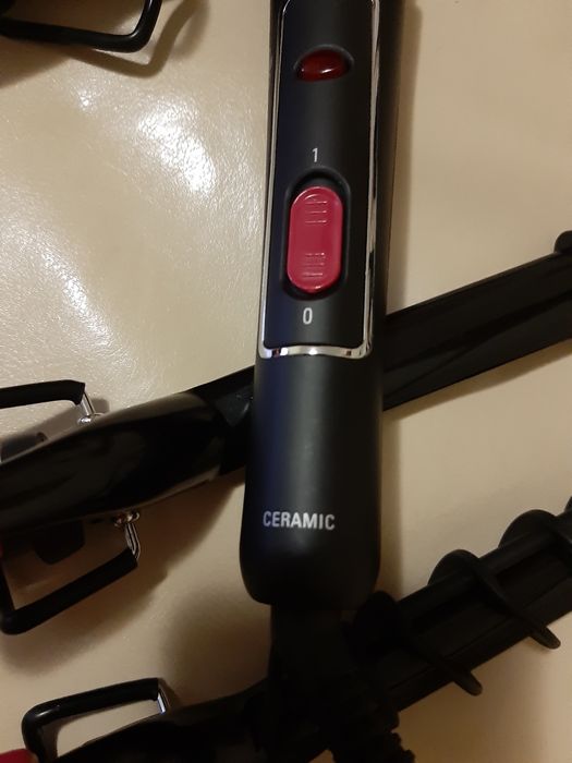 Modelador de cerâmica ROWENTA (NOVO)