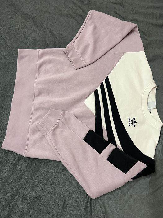 Світшот кофта adidas лавандова