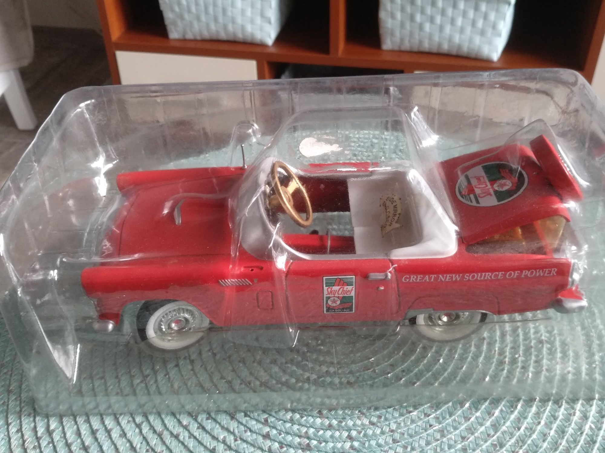 Unikat model Gear box,sky chief . Ford thunderbird 1956 1:18 USA