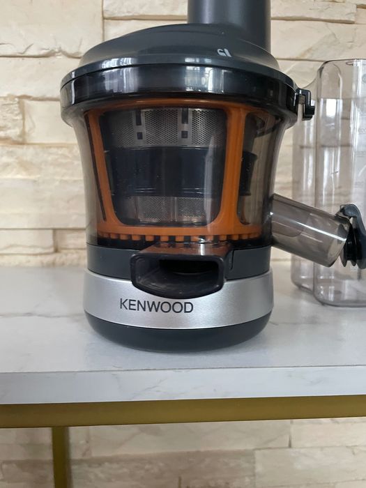 Wyciskarka wolnoobrotowa, przystawka KENWOOD KAX720PL