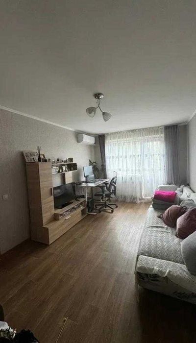 Продам 1к. кв. в пешей доступности от м. Холодная Гора, Рост
