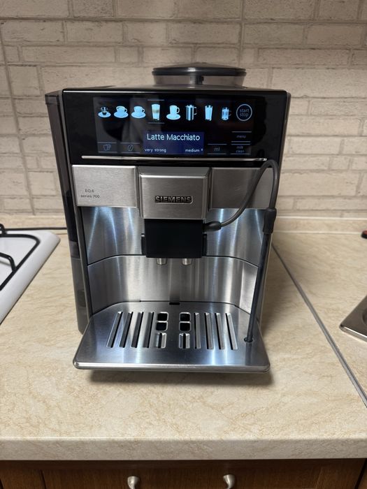 Кавомашина Siemens EQ6 s700