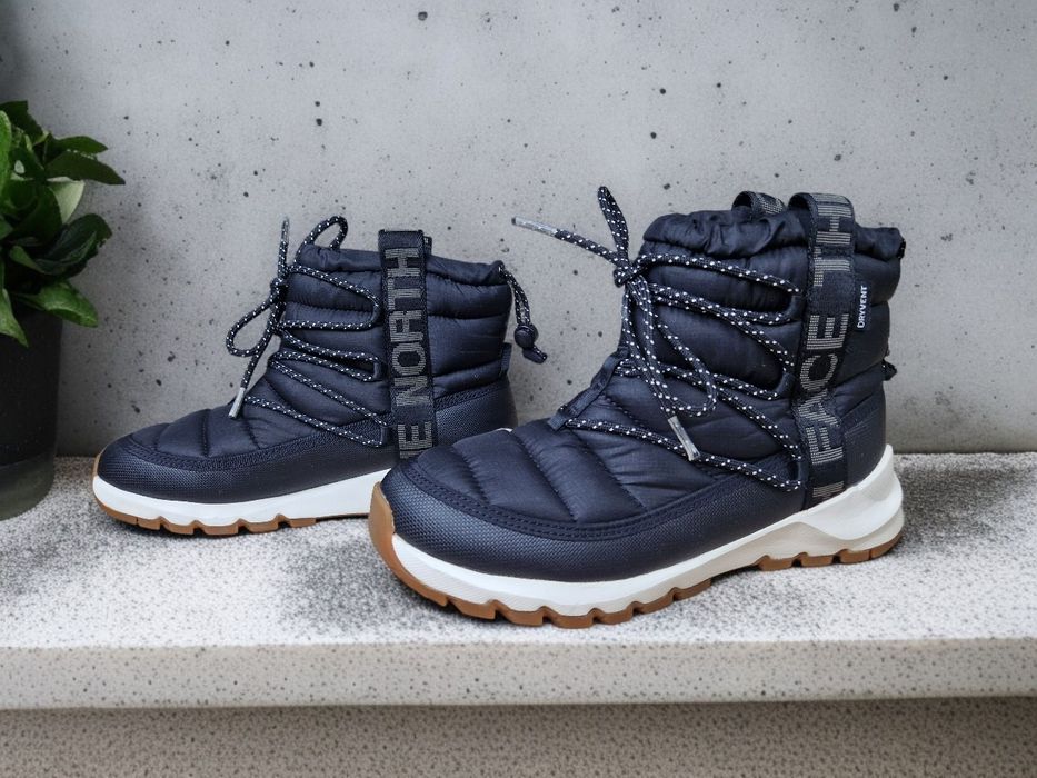 Зимові водонепроникні дутики черевики чоботи the north face thermoball