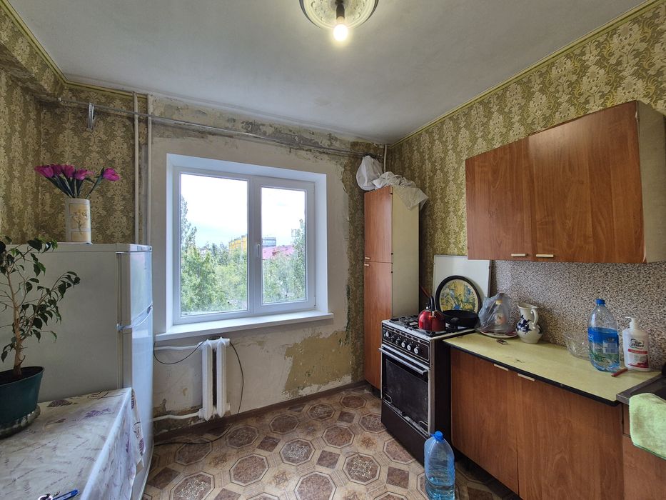 Продаж 2к квартира 53квм Мілютенка 10/1 метро Чернігівська