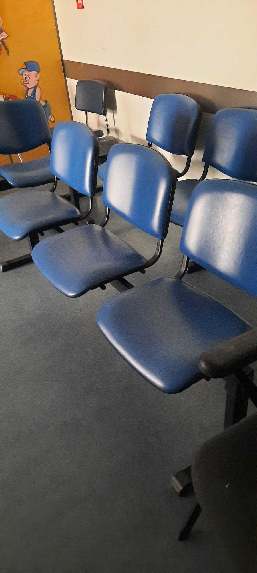 Conjuntos de cadeiras de sala de espera para consultório