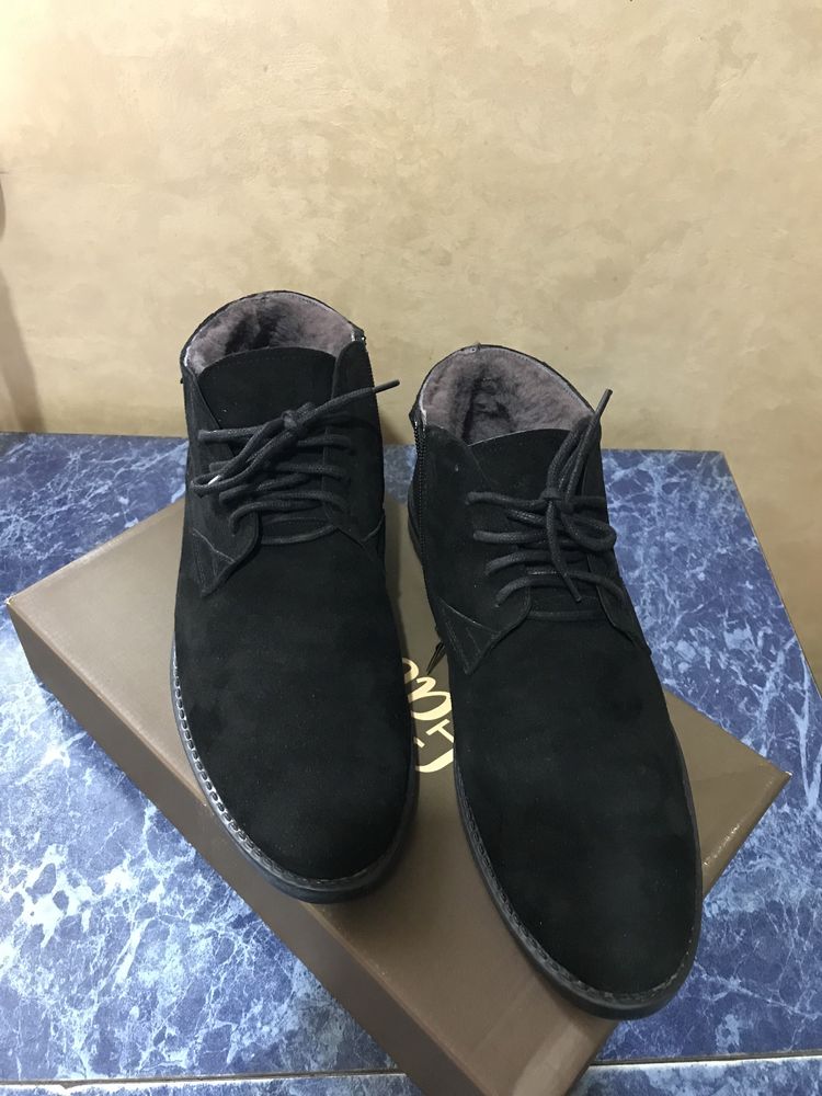 Продам мужские замшевые ботинки на меху Faber
