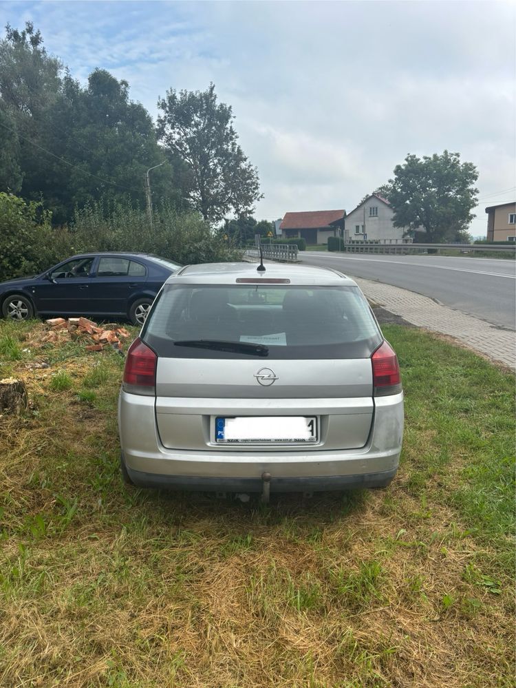 Opel Signum 1.9 CDTI
