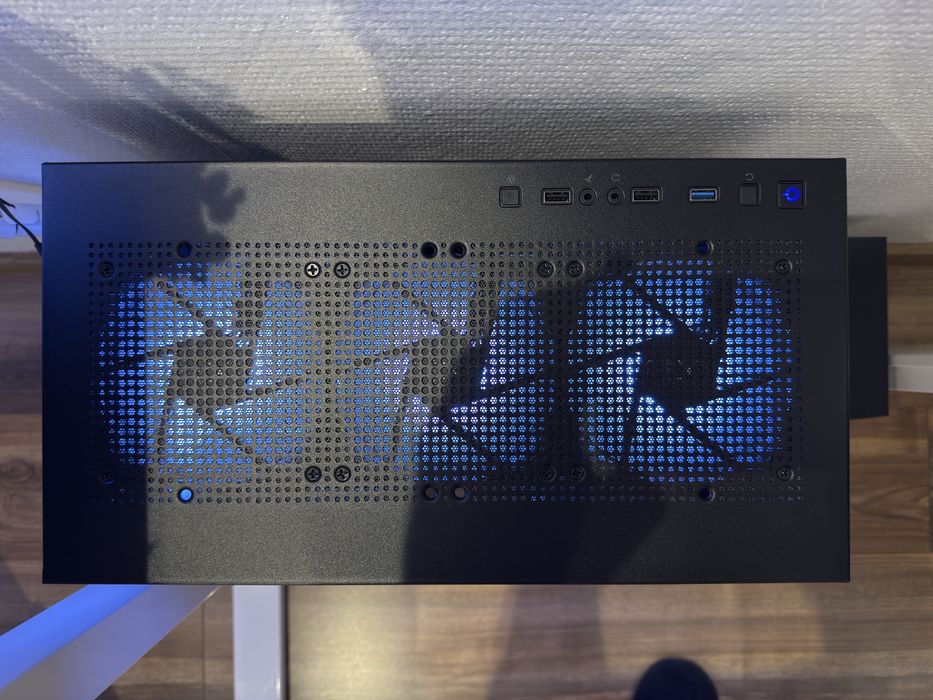 Komputer stacjonarny G4M3R Hero (x-kom) (gwarancja, stan jak nowy)