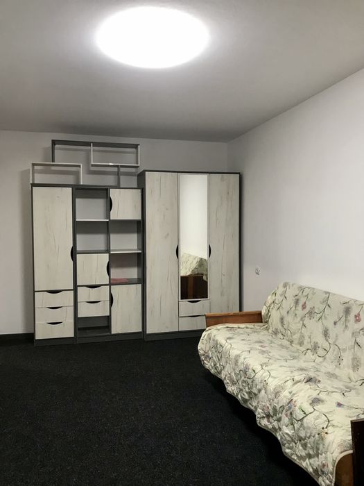 Оренда 2 кімнатної квартири по вул Богдана Хмельницького