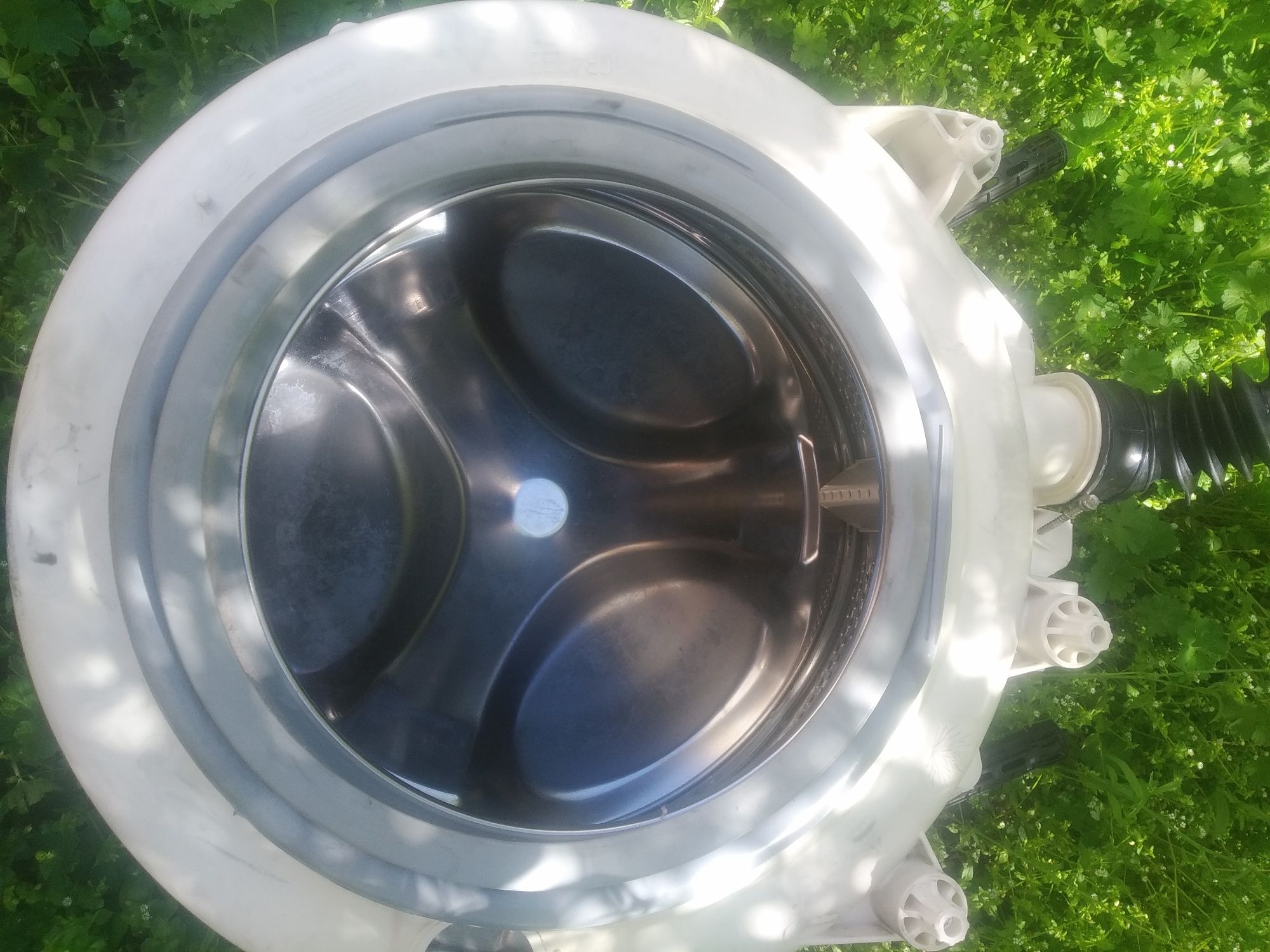 Бак з барабаном indesit e2sc2160w