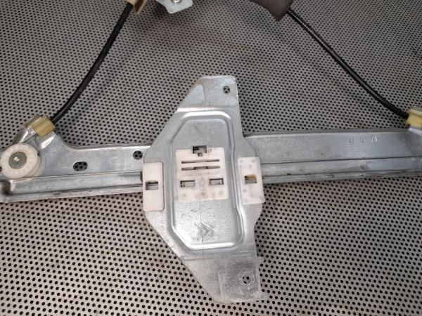 Elevador vidros trás esquerdo CITROËN C3 II (SC_)
