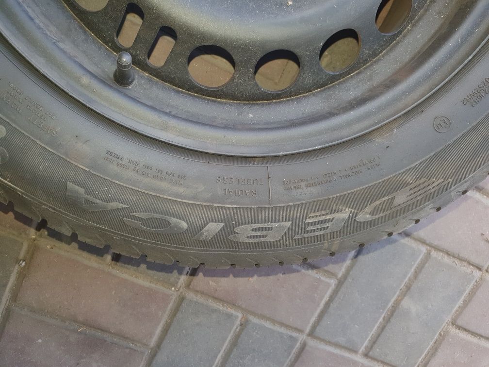 Cztery Opony Dębica Navigator 3. 195/65/15 z felgami 5x100i