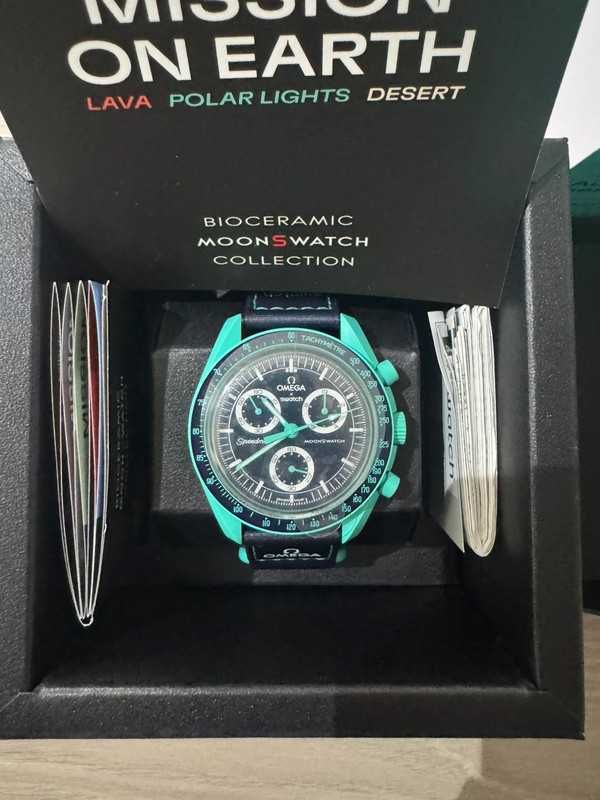 Omega x Swatch Światła Polarnie SO33L103: Design z Kolorami Aurora