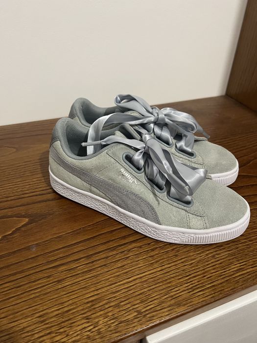 Sapatilhas puma suede heart cinza claro