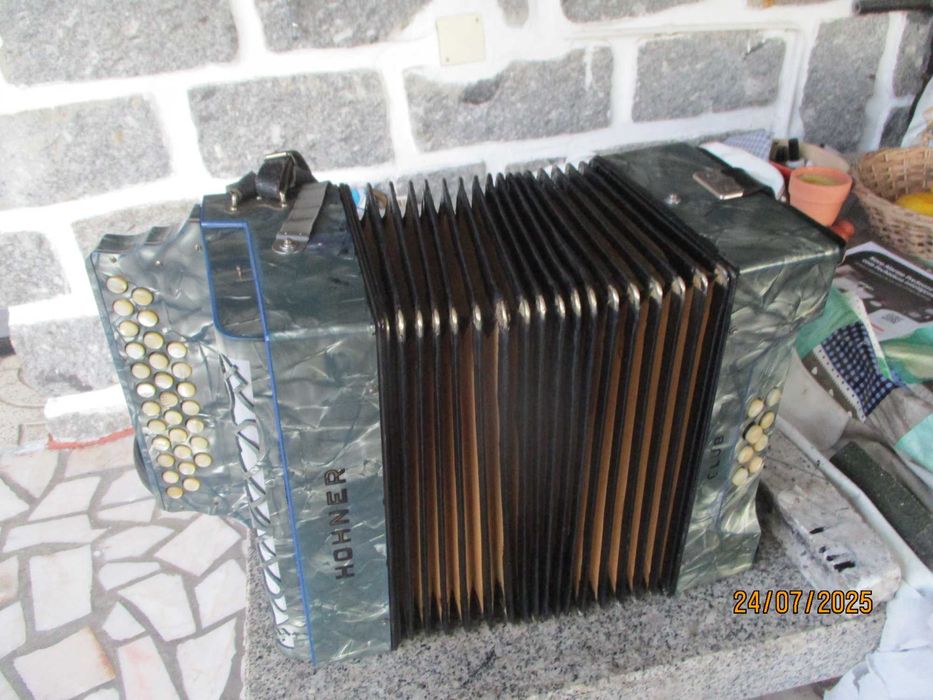 Concertina hohner club 4 em dó-fá +
