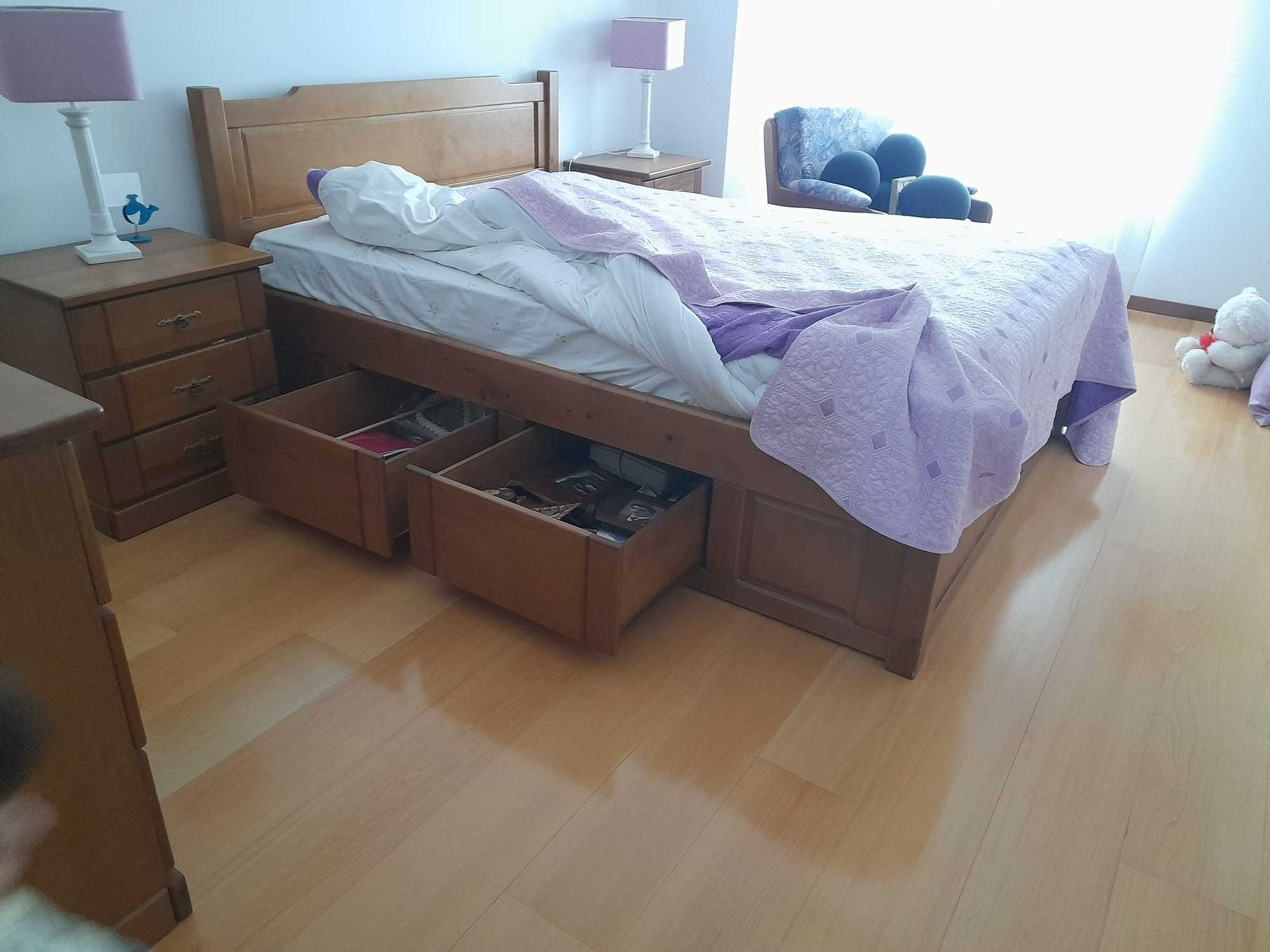Mobília quarto em cerejeira