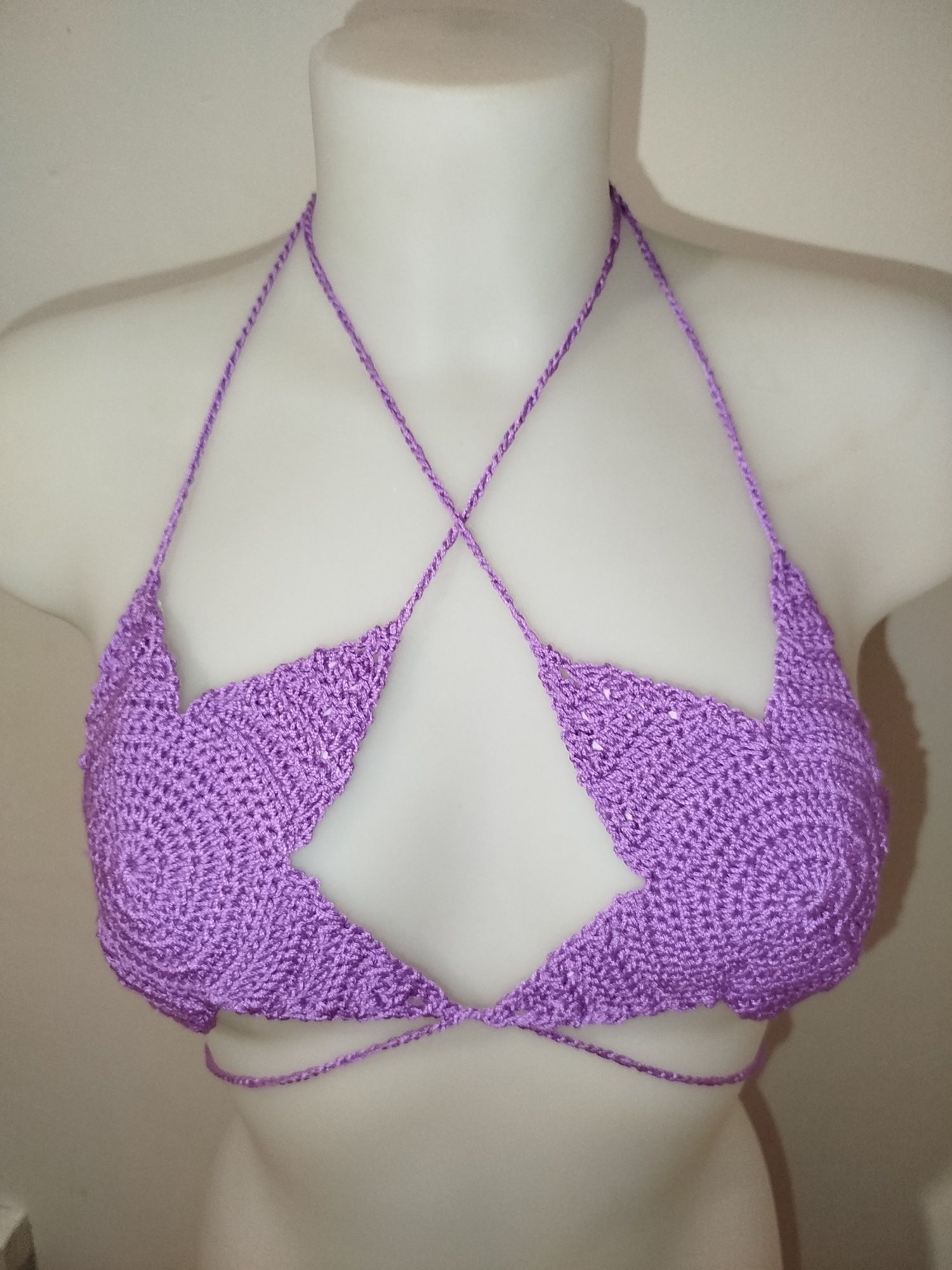 Top estrela de crochê roxo