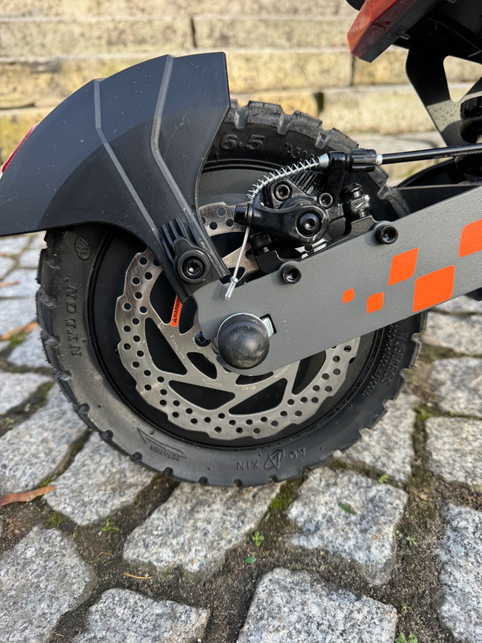 Składana Hulajnoga Elektryczna KuKirin G2 1200W 15Ah 48V 50km/h 10’’PL