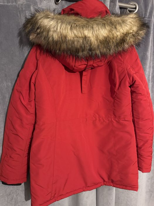 Kurtka zimowa parka damska czerwona Superdry rozmiar 36