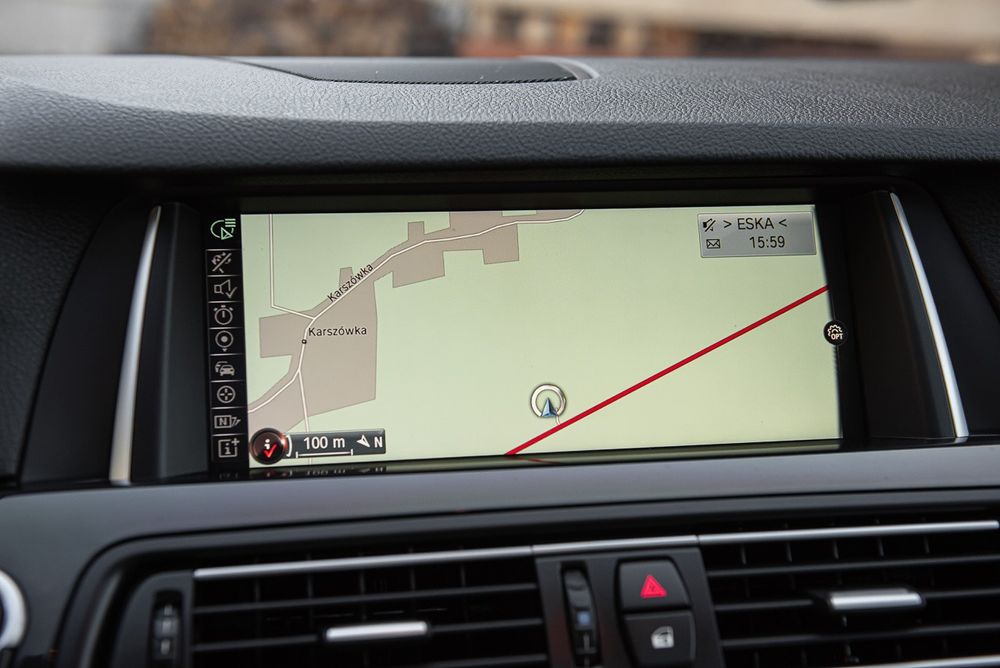 Bmw~F11~Bi-Xenon~Lift~520 D~Shadow-line~Ledy~Navi~Tempomat~Parktronik~
