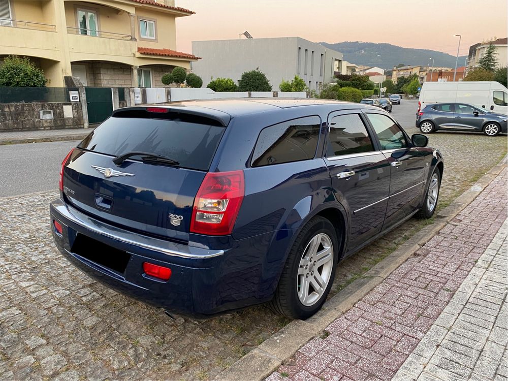 Chrysler 300C NACIONAL IUC 72 Euros