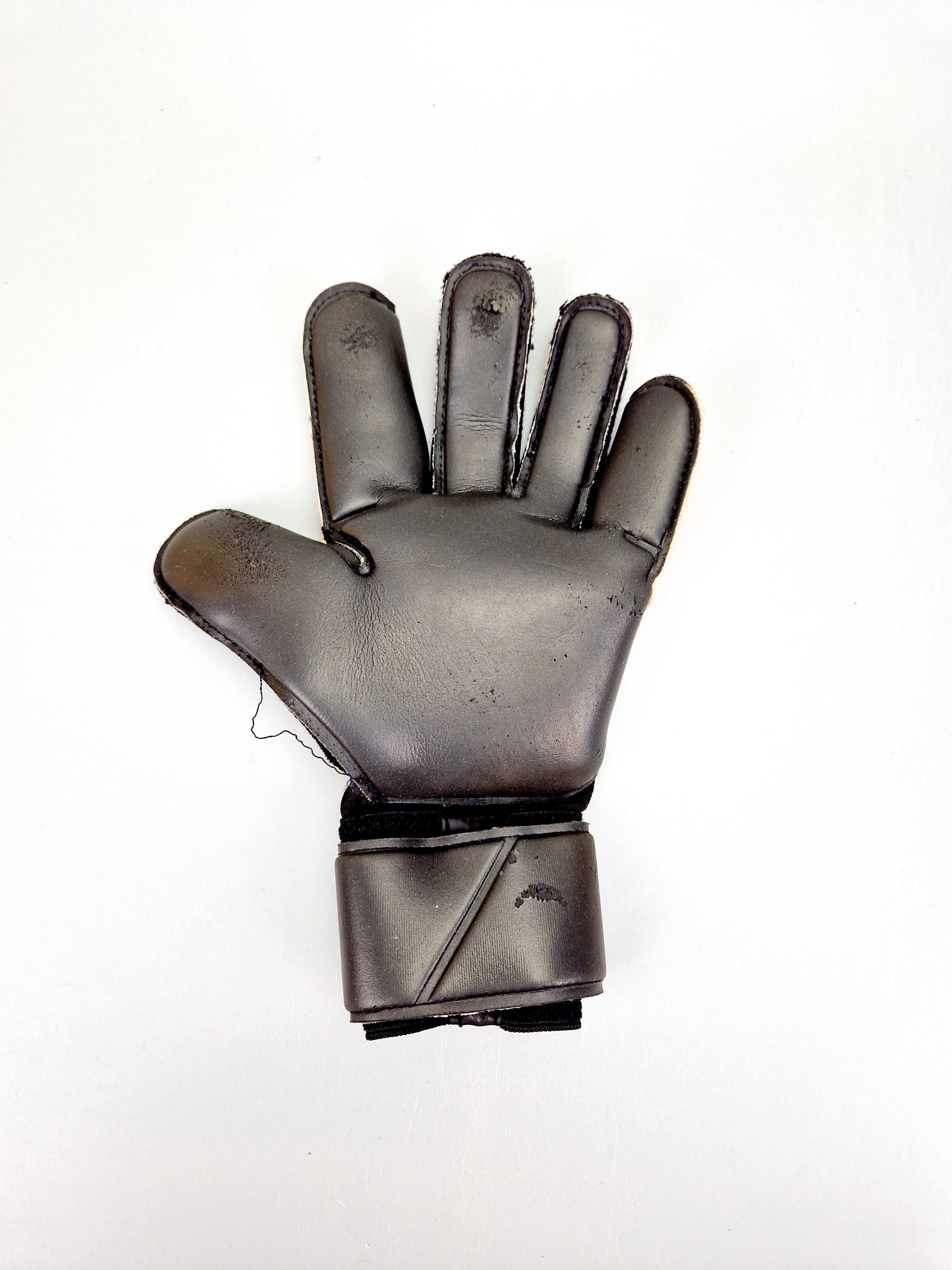 Rękawice Bramkarskie Nike Grip3 roz 8