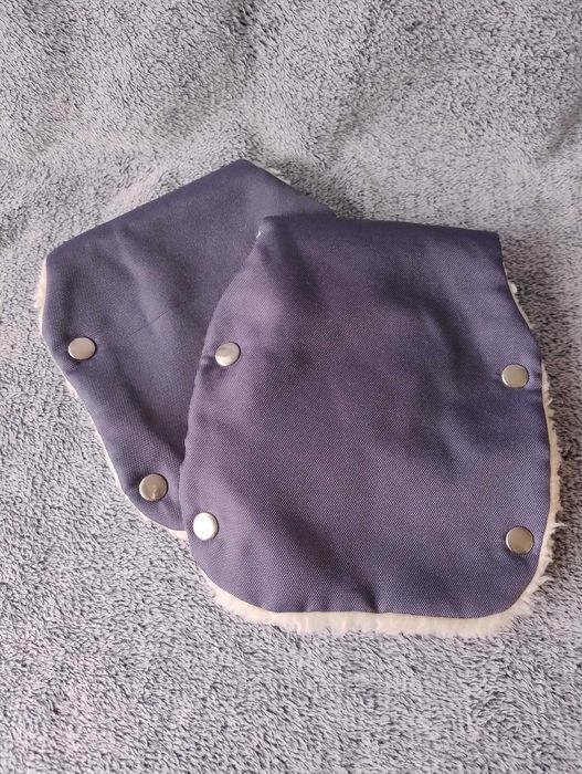 Szare mufki do wózka