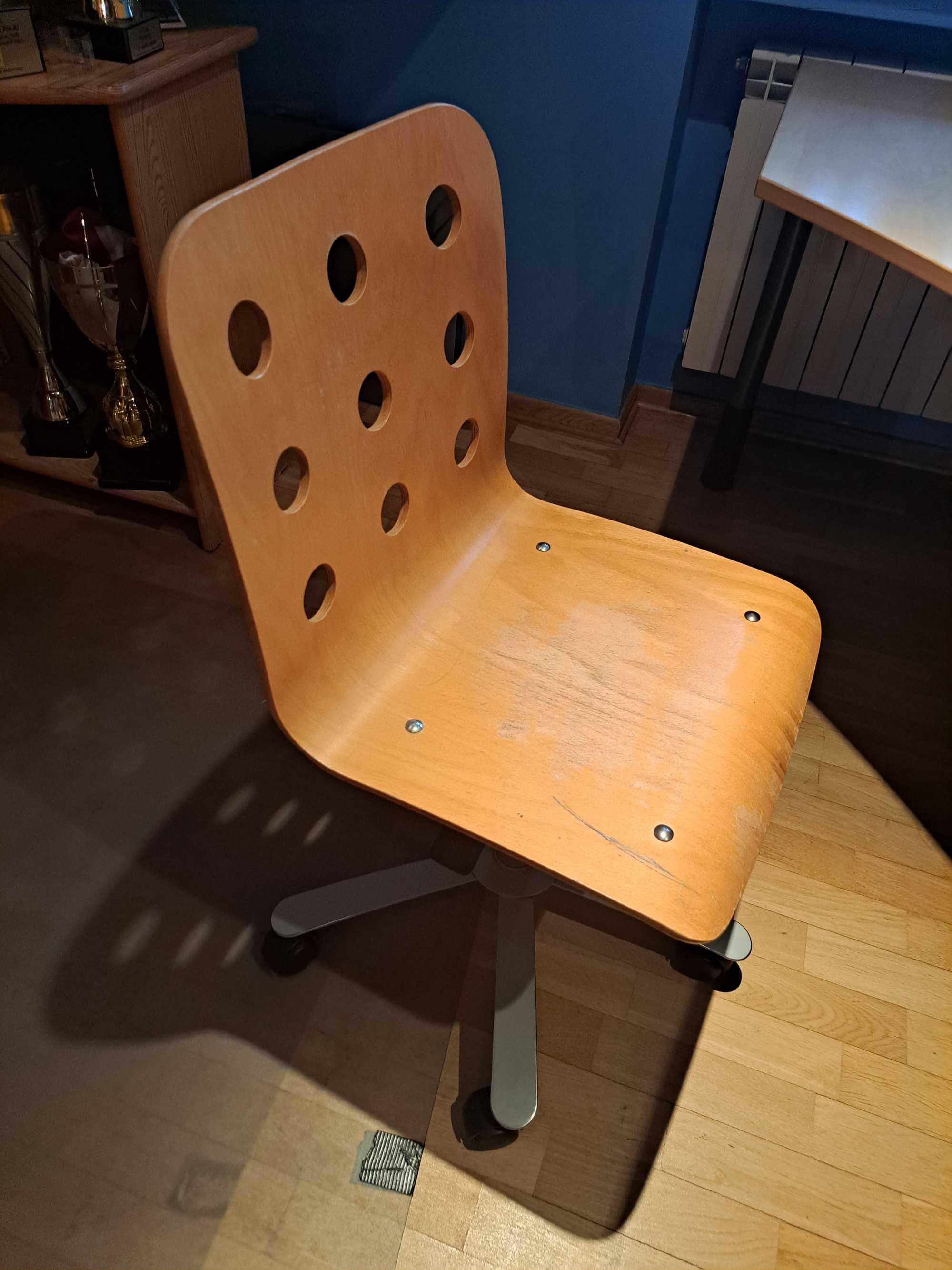 Krzesło obrotowe regulowana wysokość drewniane